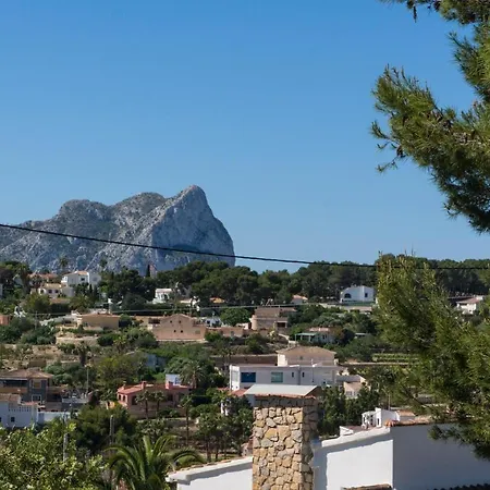 Villa Molinos - By Aldertons *
